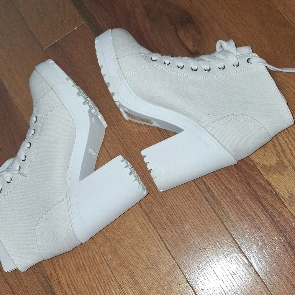 H&M White Women's High-Top Sneakers - Picture 7 of 9